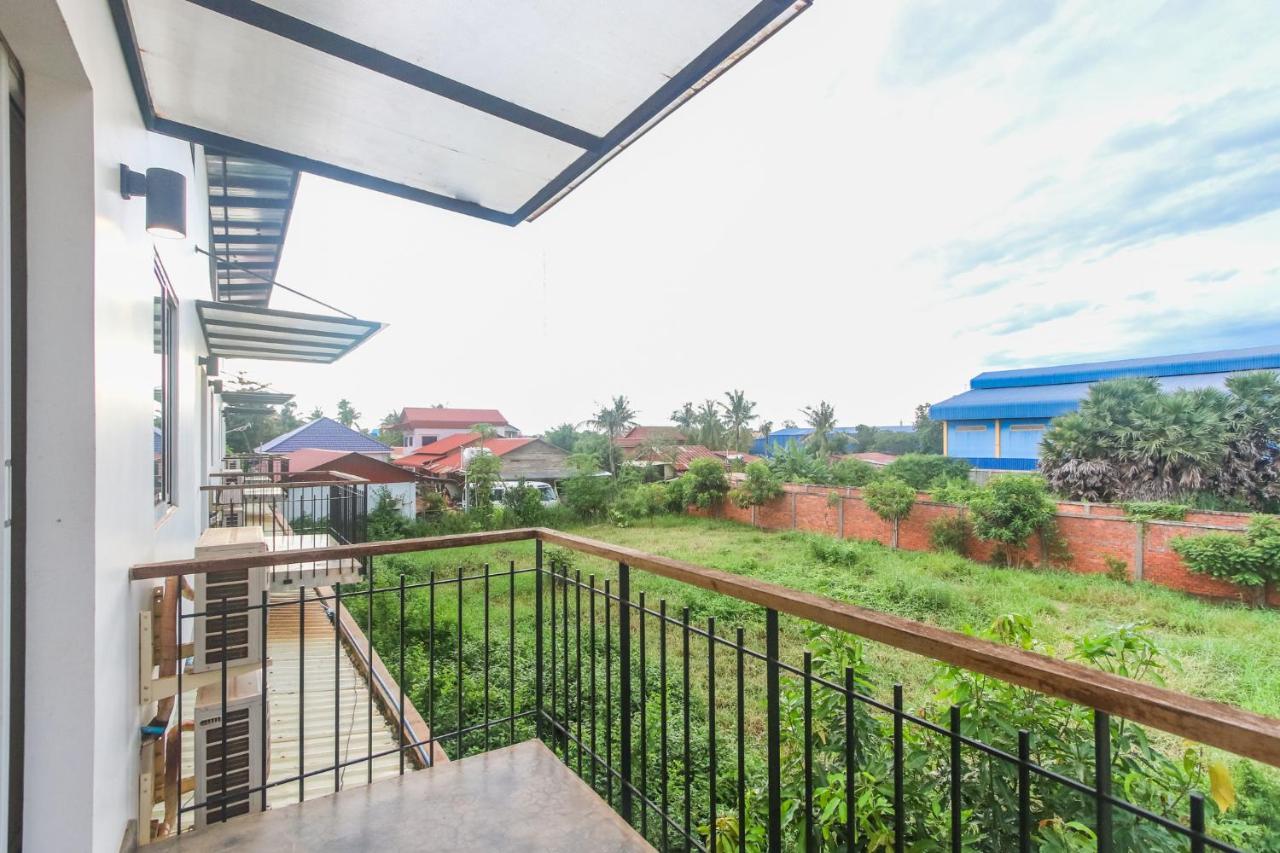 Phan Nata Apartment Siem Reap Buitenkant foto