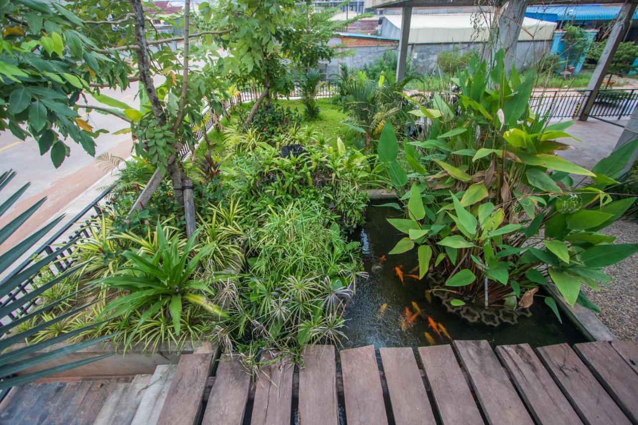 Phan Nata Apartment Siem Reap Buitenkant foto