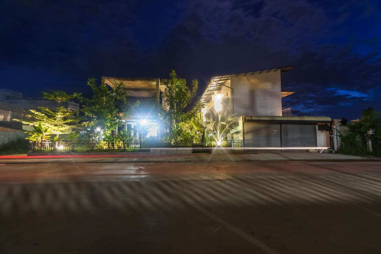 Phan Nata Apartment Siem Reap Buitenkant foto