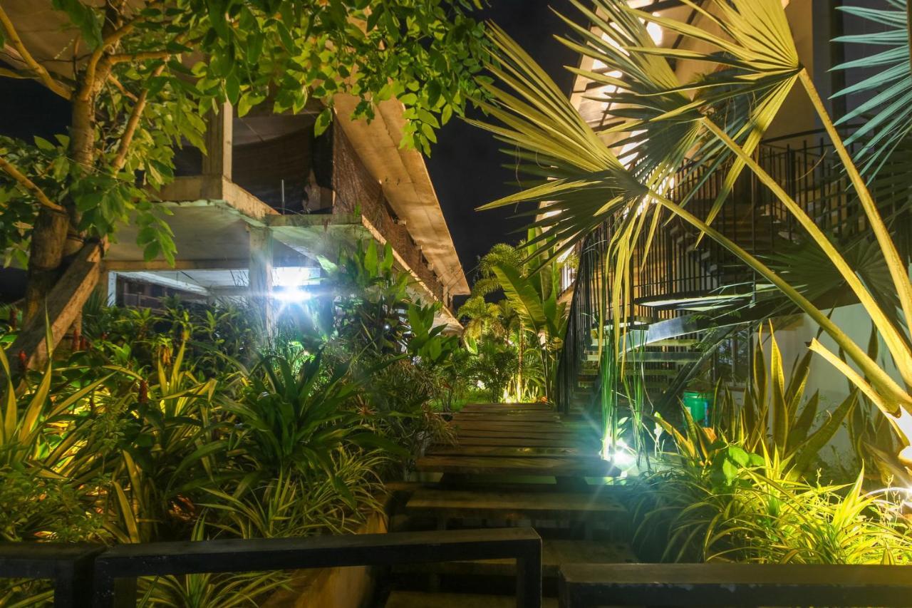 Phan Nata Apartment Siem Reap Buitenkant foto