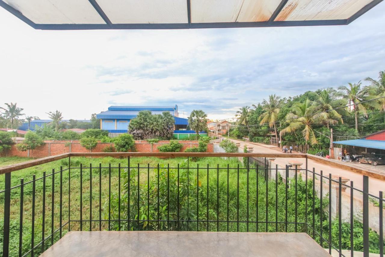 Phan Nata Apartment Siem Reap Buitenkant foto